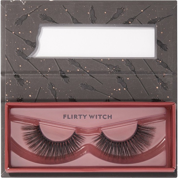 🎃 Hocus Pocus Flirty Witch Lashes - Picture 3 of 9